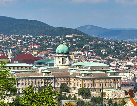 Family Medical Insurance for International Students in Hungary: A Practical, Trustworthy Guide (2025 Edition)