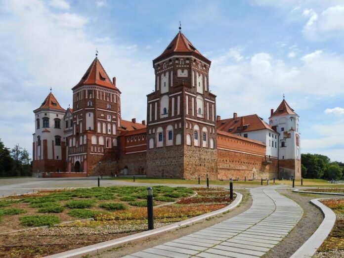 Navigating Health Insurance in Belarus: A Complete Guide for International Students and Families Belarus
