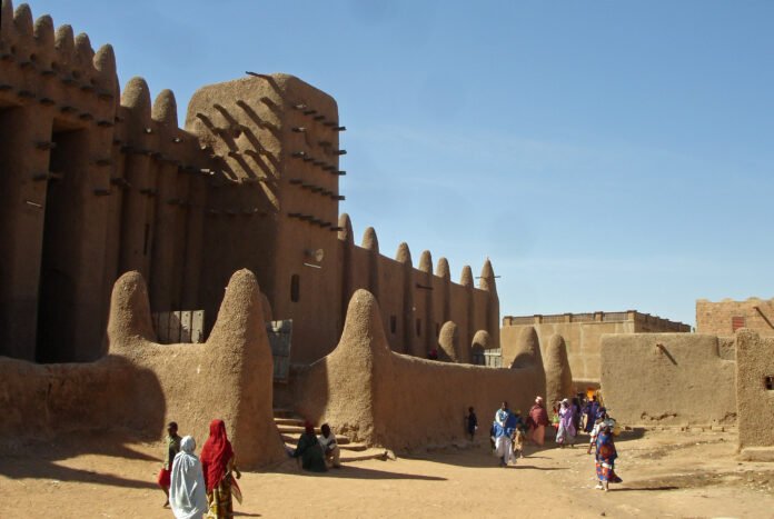 Navigating International Student Health Insurance in Mali: A Practical Guide for Singles and Families Mali
